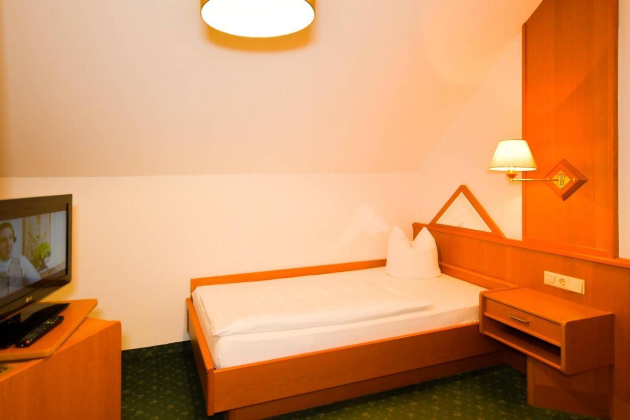 Hotel Jerolitsch Krumpendorf Zewnętrze zdjęcie