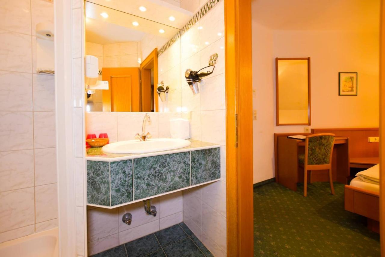 Hotel Jerolitsch Krumpendorf Zewnętrze zdjęcie