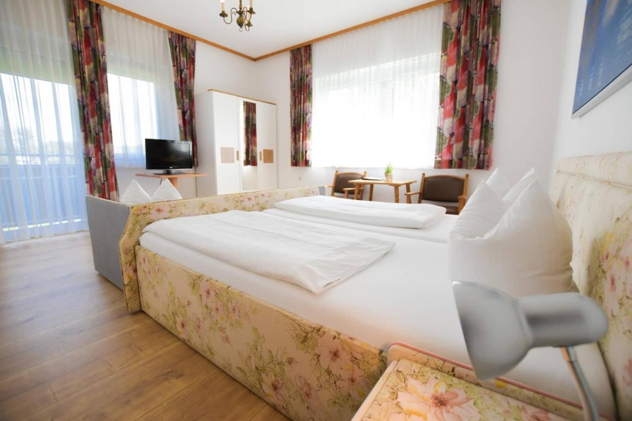 Hotel Jerolitsch Krumpendorf Zewnętrze zdjęcie